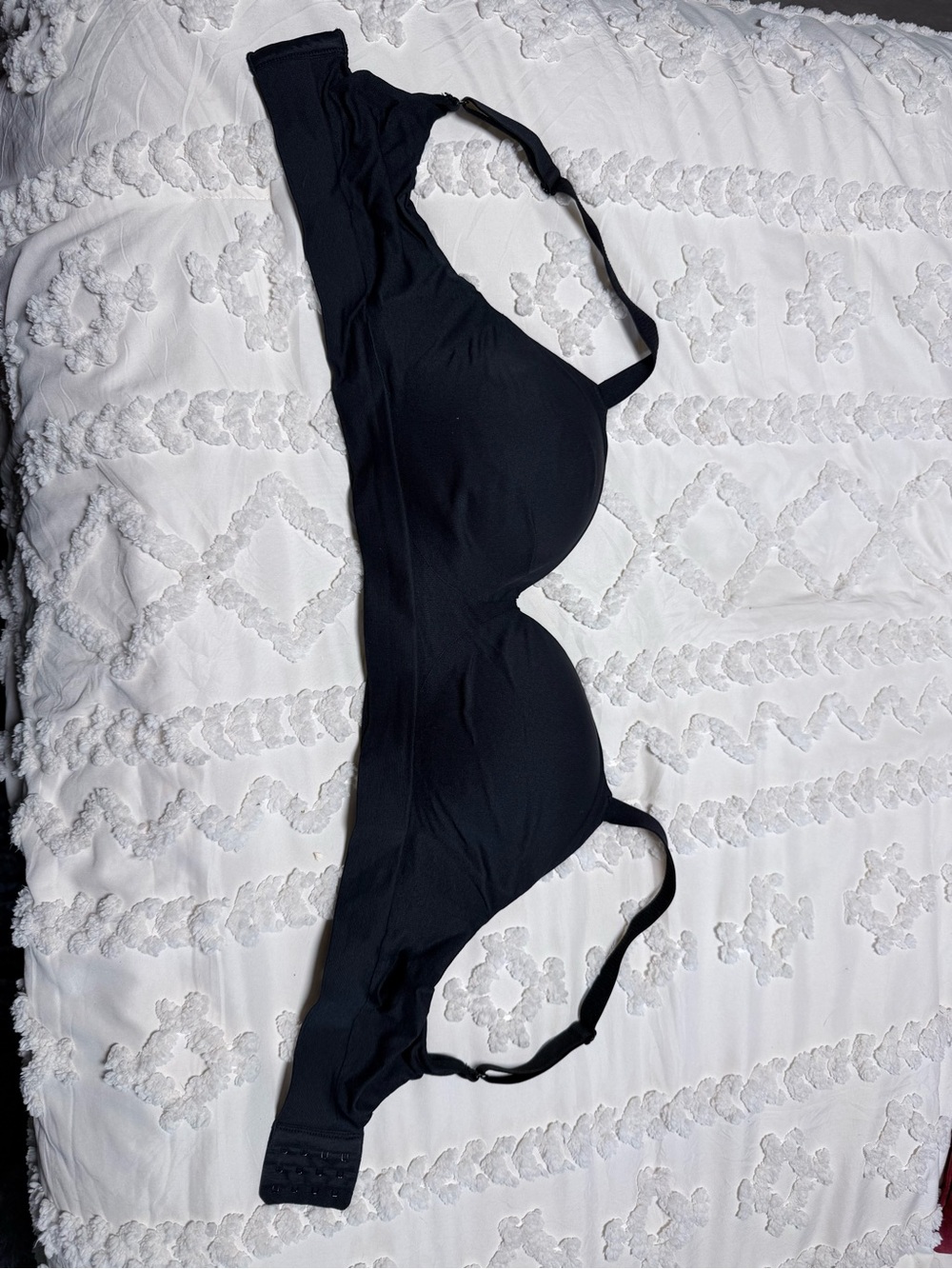 Everyday Smooth Black Underwire Bra - Women Intimates